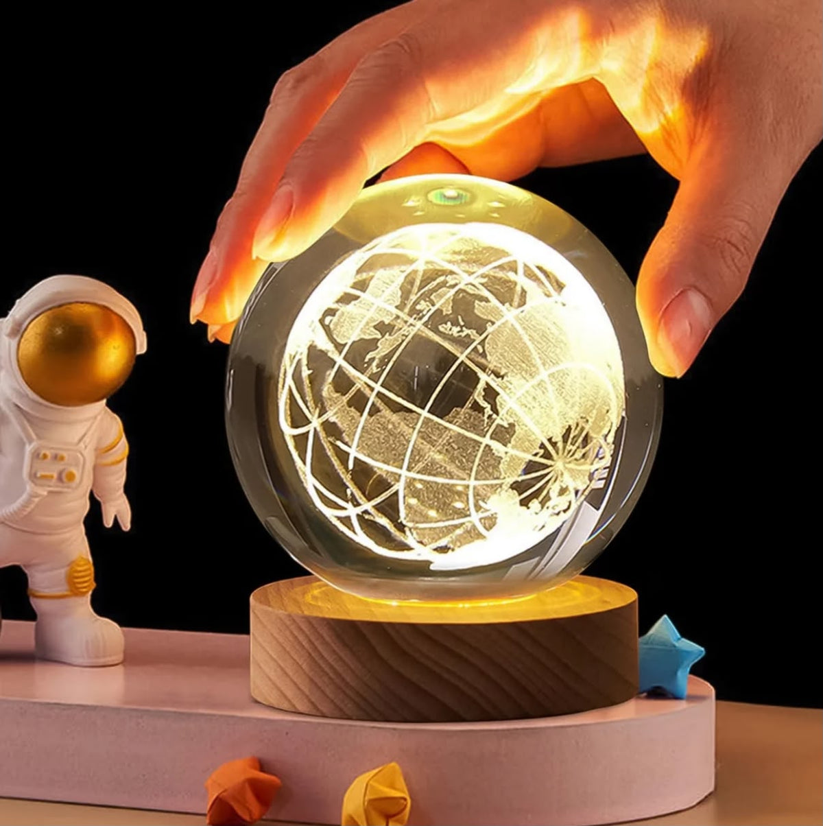 3D Crystal World Globe LED Lamp with Wooden Base – USB Powered Decorative Night Light